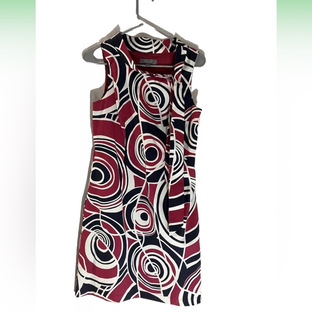 Merona Abstract Sheath dress with side bow size 6